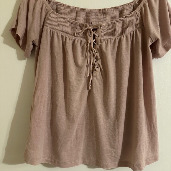 Womens American Eagle Pink Lace Up Off The Shoulder short sleeve shirt Medium - Picture 4 of 8